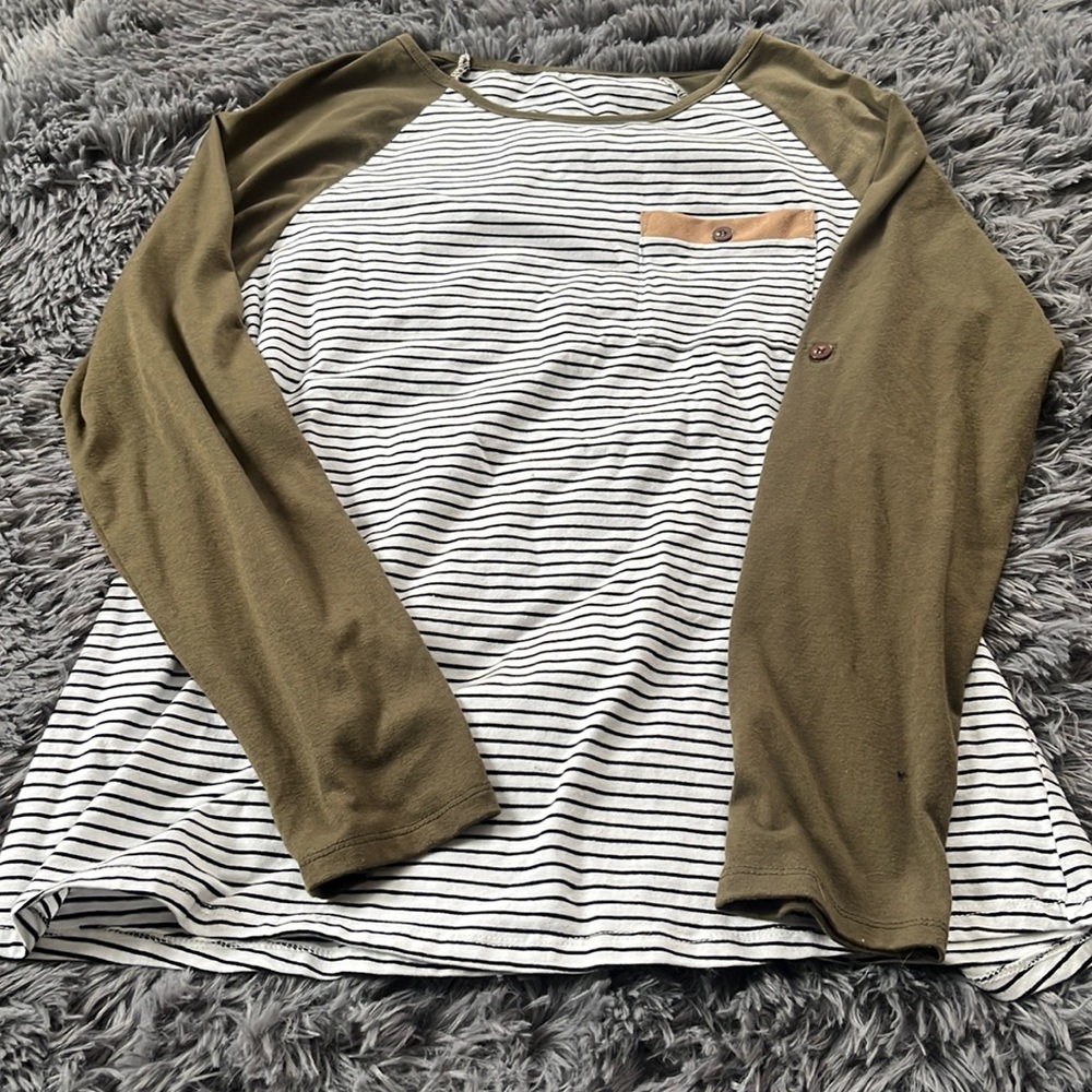 Green striped long sleeve shirt with pocket